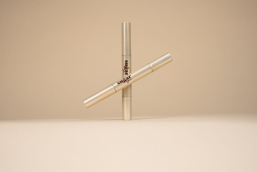 hyaluronic lip oil vitamin e & castor oil