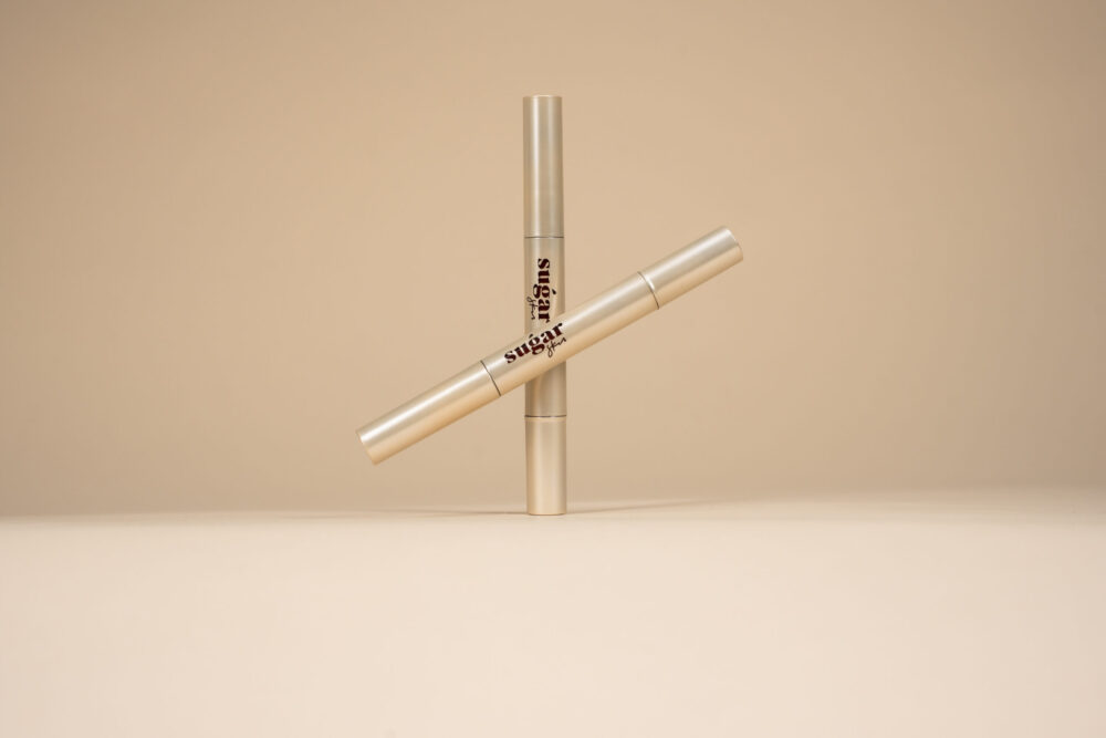 hyaluronic lip oil vitamin e & castor oil