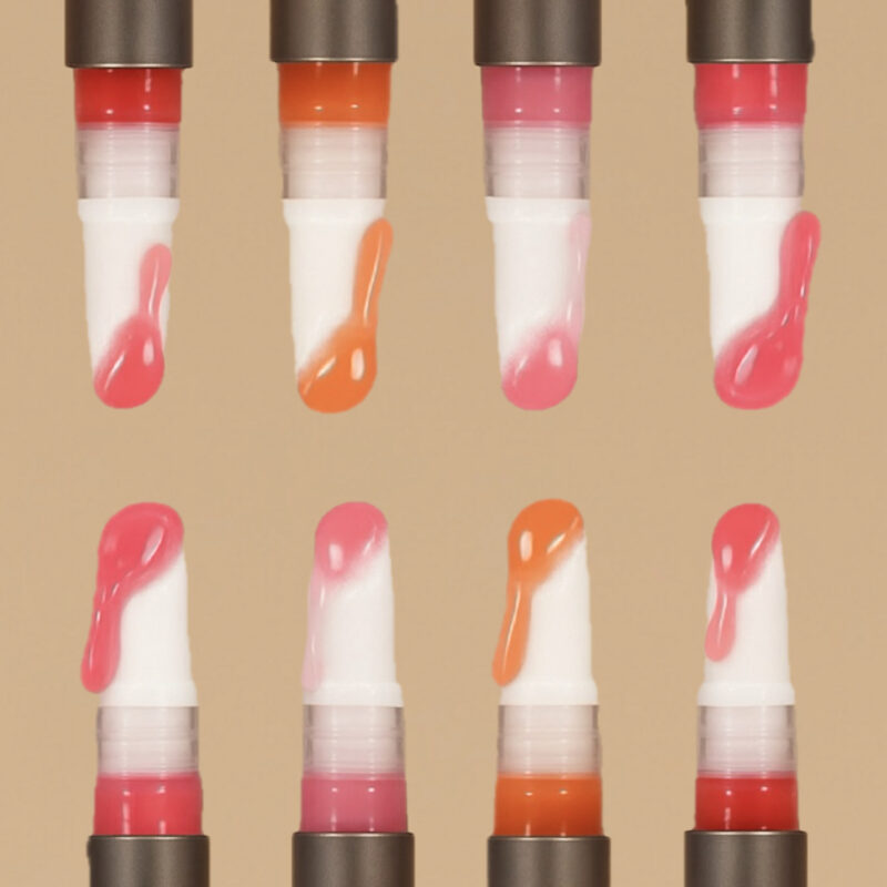 transparent hyaluronic lip oil with vitamin e & castor oil